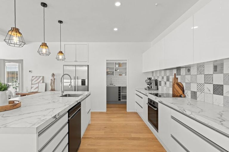 Photo of property in 107 Fulford Street, New Plymouth, 4310