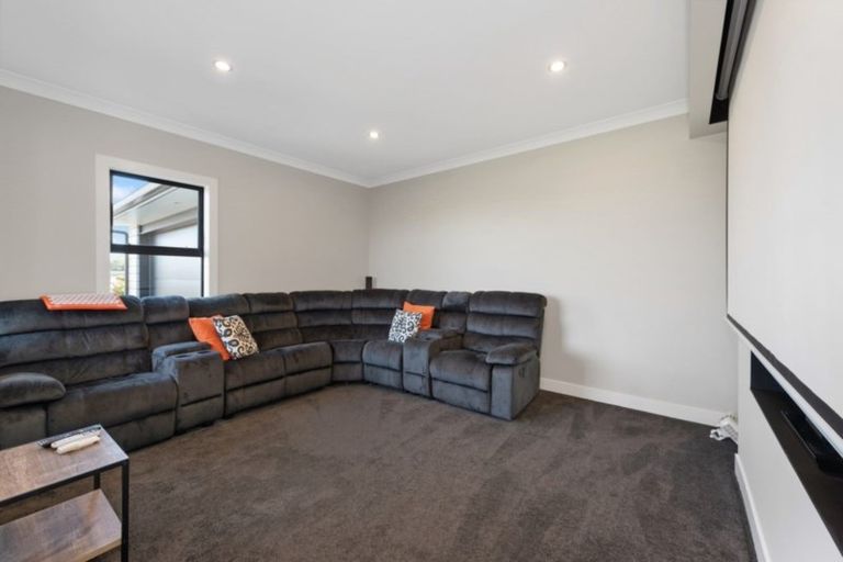 Photo of property in 16 Rigg Place, Flagstaff, Hamilton, 3210