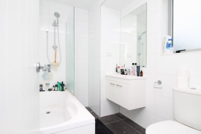 Photo of property in 185 Portage Road, New Lynn, Auckland, 0600