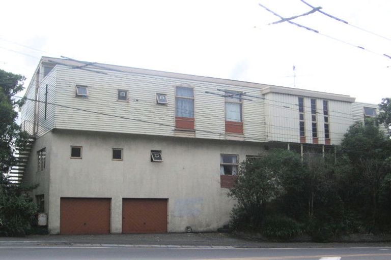Photo of property in 186 Glenmore Street, Northland, Wellington, 6012