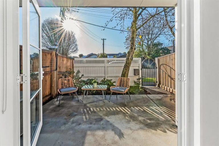 Photo of property in 2/283 Selwyn Street, Spreydon, Christchurch, 8024