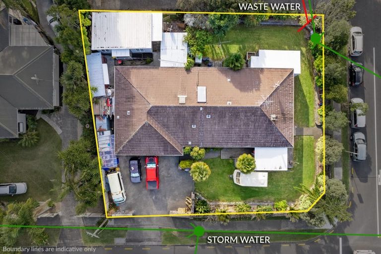 Photo of property in 2 Septimus Place, Henderson, Auckland, 0612