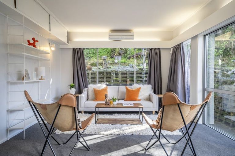 Photo of property in 319 Main Road, Tawa, Wellington, 5028