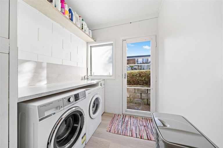 Photo of property in 1/5 Brown Street, Hauraki, Auckland, 0622