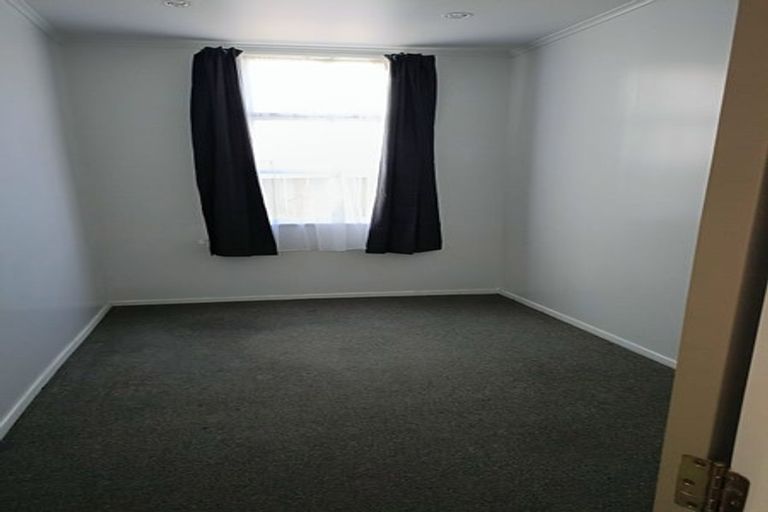 Photo of property in 63 The Parade, Island Bay, Wellington, 6023