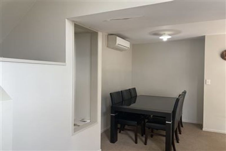 Photo of property in 87b Kaurilands Road, Titirangi, Auckland, 0604