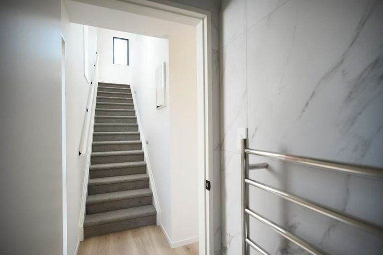 Photo of property in 20 Glenvar Road, Torbay, Auckland, 0630