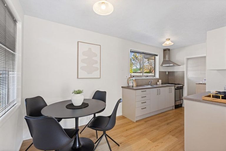 Photo of property in 1/102a Queenspark Drive, Parklands, Christchurch, 8083