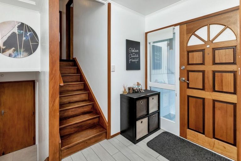 Photo of property in 18 Parkland Crescent, Te Kamo, Whangarei, 0112