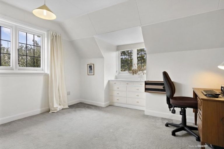 Photo of property in 3 Chisenhall Street, Karori, Wellington, 6012