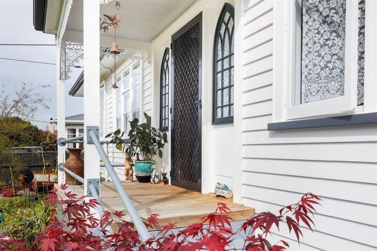Photo of property in 11 Ahuru Street, Marton, 4710