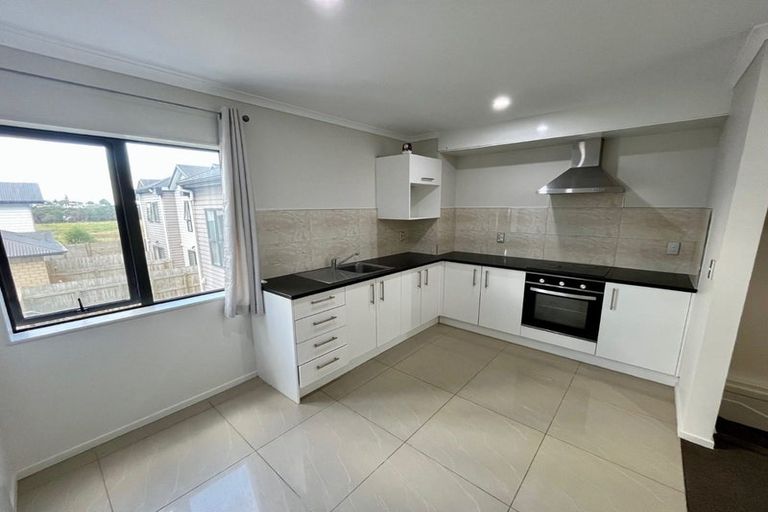 Photo of property in 6/8 Kerrs Road, Wiri, Auckland, 2104