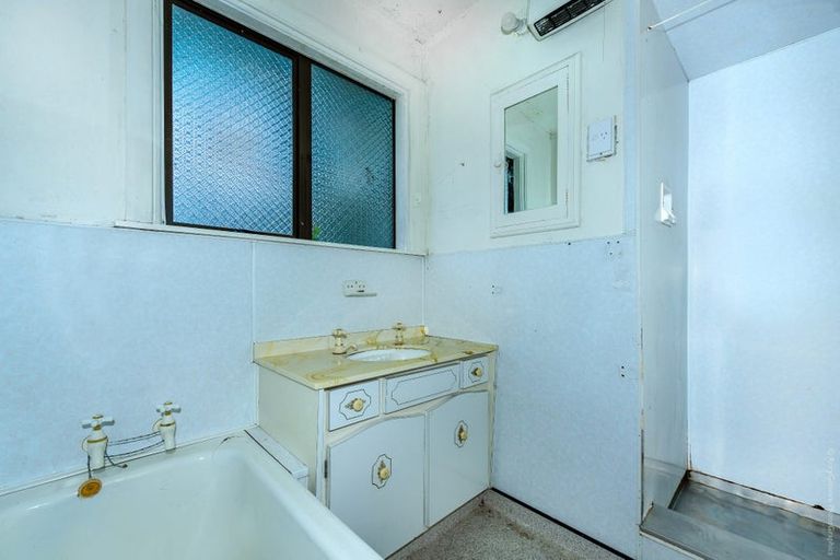 Photo of property in 167 Bower Avenue, New Brighton, Christchurch, 8083