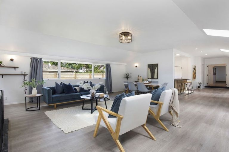 Photo of property in 18 Rimu Road, Raumati Beach, Paraparaumu, 5032