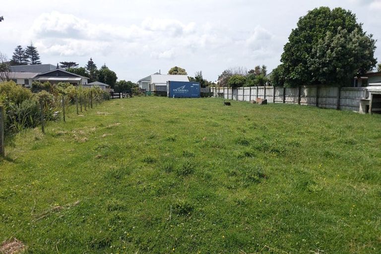 Photo of property in 18a Heaphy Road, Opunake, 4616