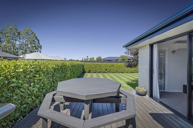 Photo of property in 6 Fry Place, Rolleston, 7614