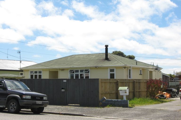 Photo of property in 173 Derby Street, Westport, 7825