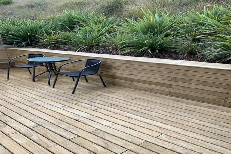 Photo of property in 8 Tawatawa Street, Long Bay, Auckland, 0630
