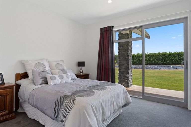 Photo of property in 1228 Loburn Whiterock Road, Loburn, Rangiora, 7472