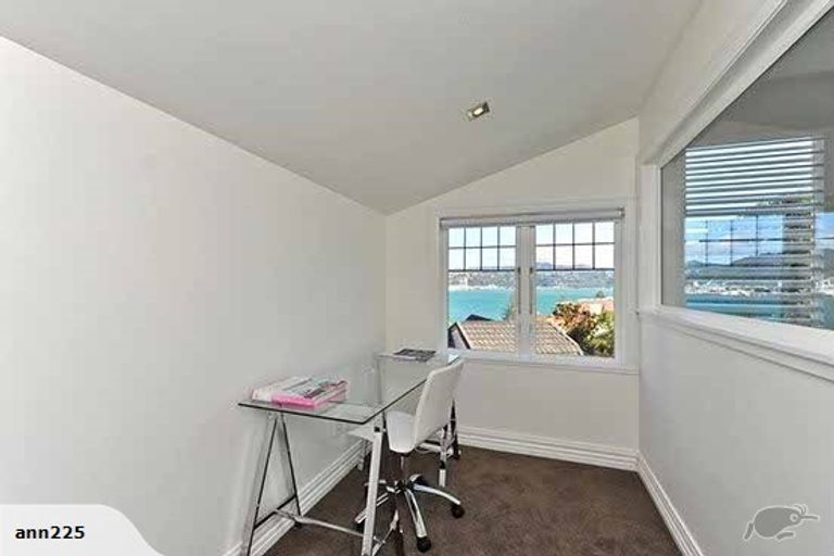 Photo of property in 2b Wilkinson Street, Oriental Bay, Wellington, 6011