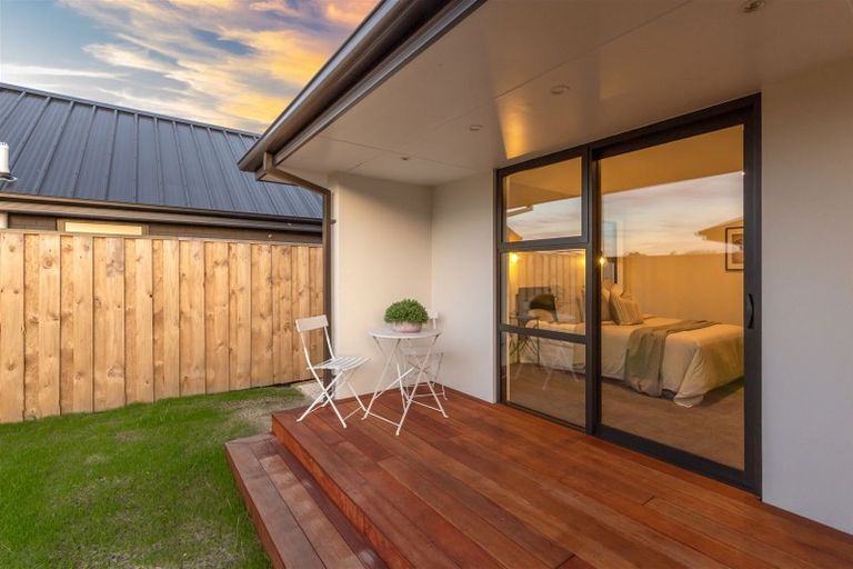 Photo of property in 13 Sarikei Avenue, Northwood, Christchurch, 8051