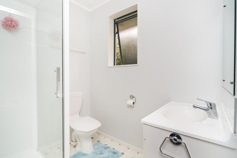 Photo of property in 69 Meridian Grove, Kelvin Grove, Palmerston North, 4414