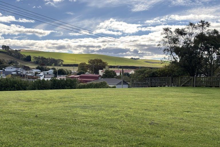 Photo of property in 8 Percy Street, Weston, Oamaru, 9401