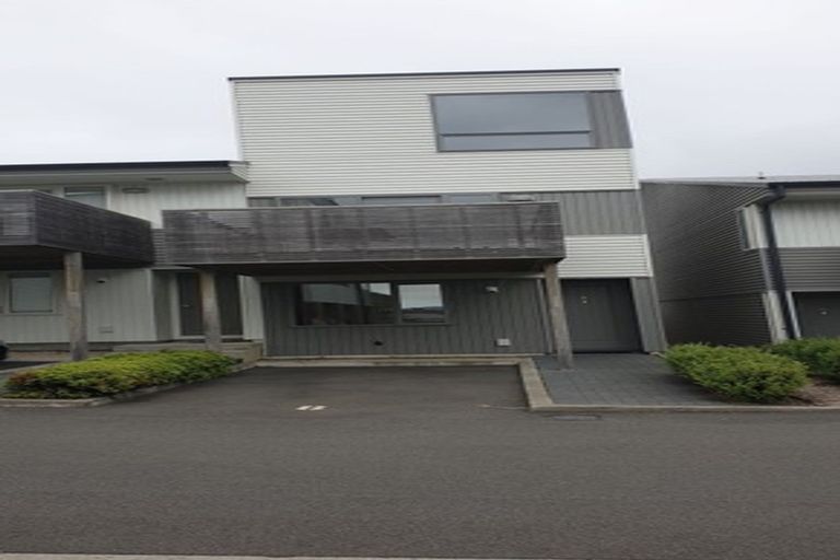 Photo of property in 31u8 Princess Terrace, Newtown, Wellington, 6021