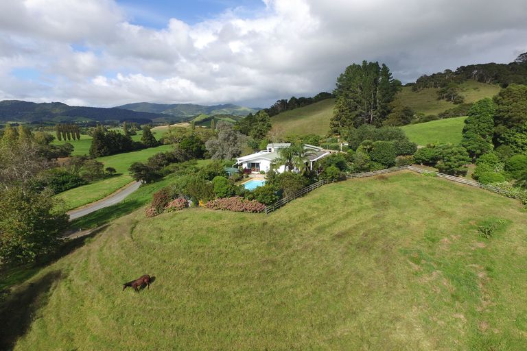 Photo of property in 2195 Diggers Valley Road, Kaitaia, 0481