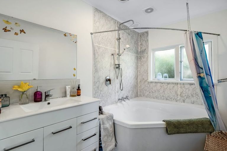 Photo of property in 1/9 Keighleys Road, Bromley, Christchurch, 8062