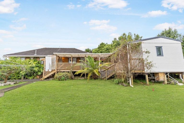 Photo of property in 6 Serjeant Street, Henderson, Auckland, 0612