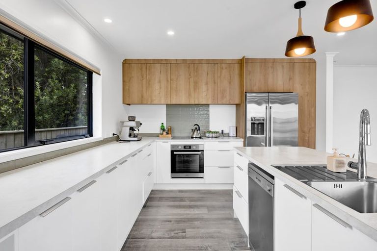 Photo of property in 603a Haowhenua Place, Hawera, 4674