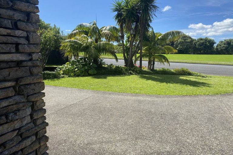 Photo of property in 47 Spinnaker Drive, Te Atatu Peninsula, Auckland, 0610