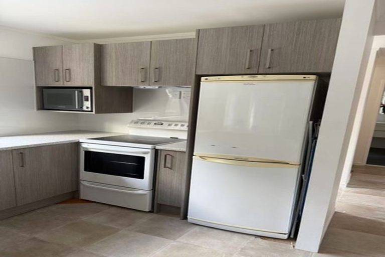 Photo of property in 18 Manuka Drive, Whangamata, 3691