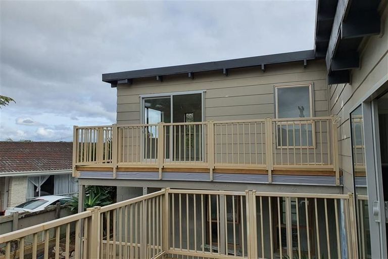 Photo of property in 54 Makora Road, Massey, Auckland, 0614