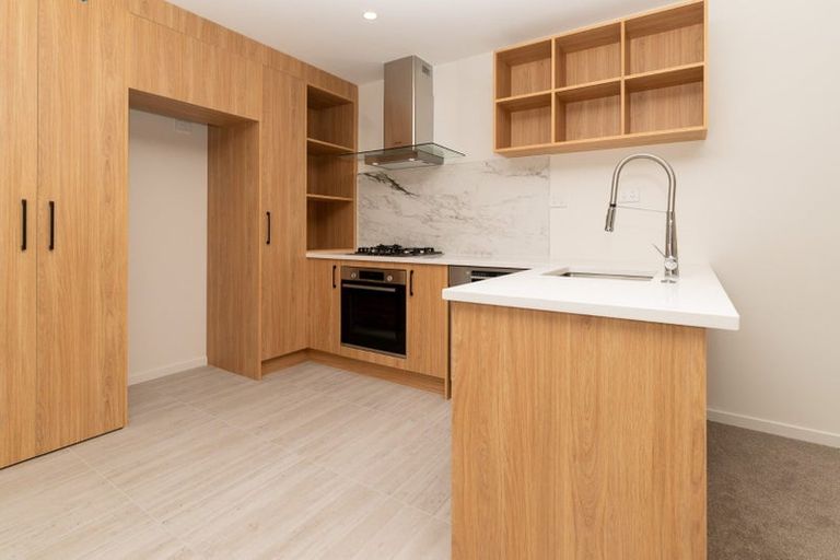 Photo of property in 7/116 Colwill Road, Massey, Auckland, 0614