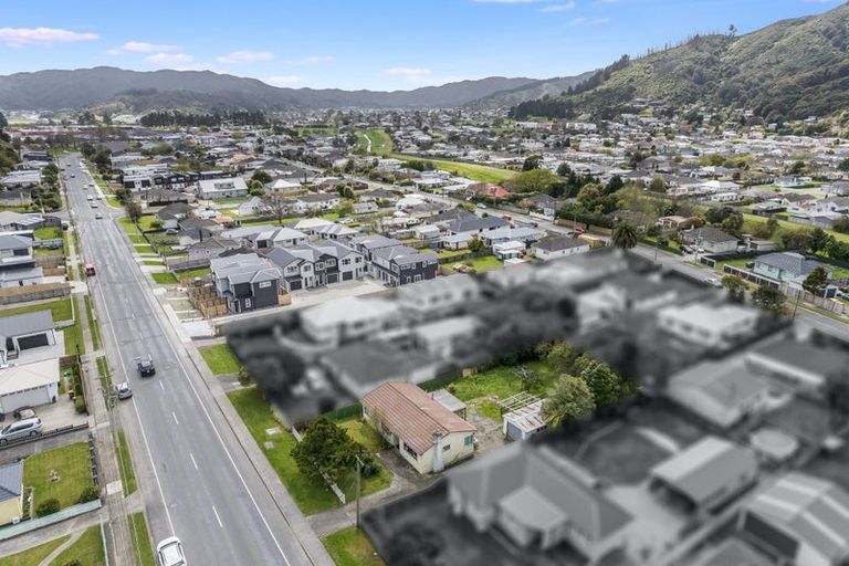 Photo of property in 49 Main Road, Wainuiomata, Lower Hutt, 5014