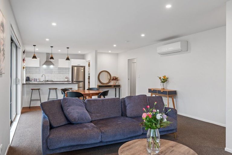 Photo of property in 33 Cressy Place, Darfield, 7510