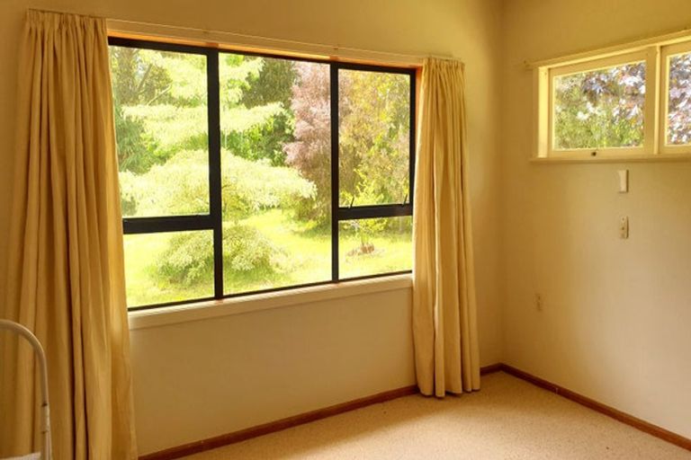 Photo of property in 9 Lind Street, Kimbolton, Feilding, 4777