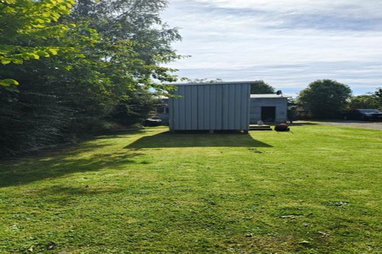 Photo of property in 16 Moore Street, Milton, 9220