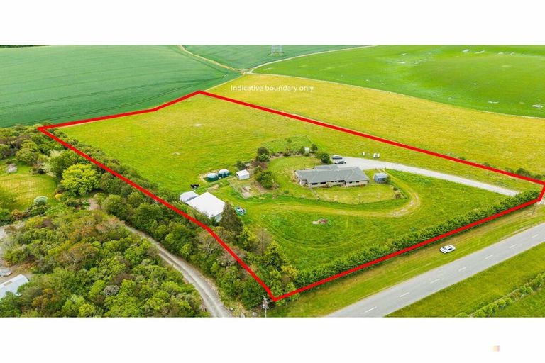 Photo of property in 964 Rolling Ridges Road, Levels Valley, Timaru, 7975