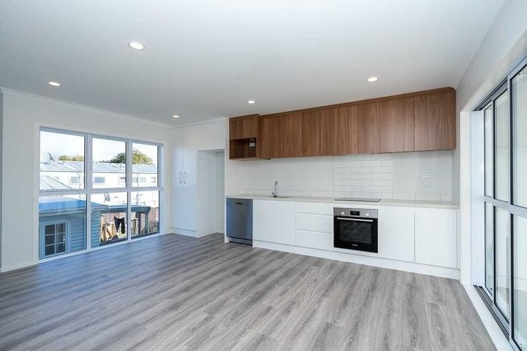 Photo of property in 4u2 Palmerston Street, Hamilton Central, Hamilton, 3204