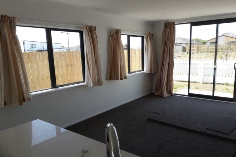 Photo of property in 5 Park Chester Road, Pukekohe, 2120