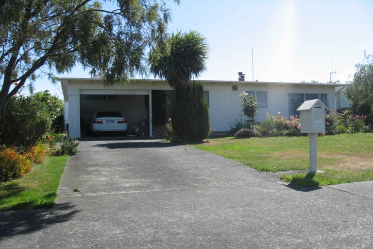 Photo of property in 38 Shelton Place, Feilding, 4702