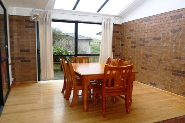 Photo of property in 27 Bathgate Street, Johnsonville, Wellington, 6037
