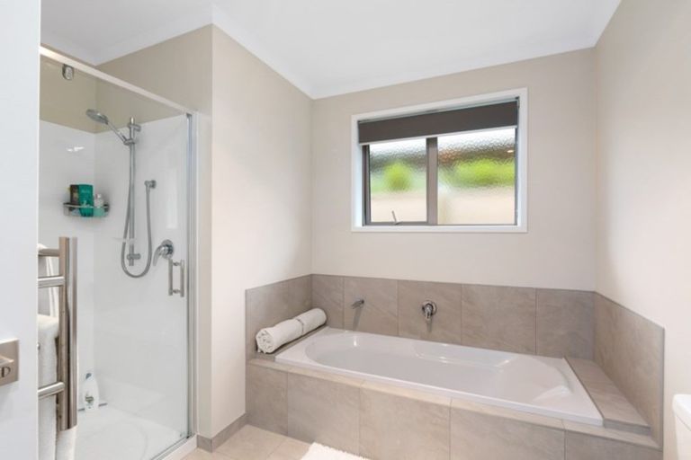 Photo of property in 13 Settlers Drive, Waihi, 3610