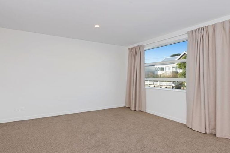 Photo of property in 24u3 Princess Terrace, Newtown, Wellington, 6021