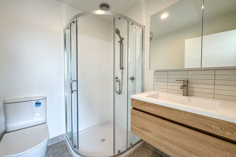 Photo of property in 32b Flaxdale Street, Birkdale, Auckland, 0626