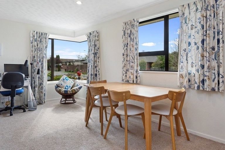 Photo of property in 41 Kowhai Avenue, Rangiora, 7400