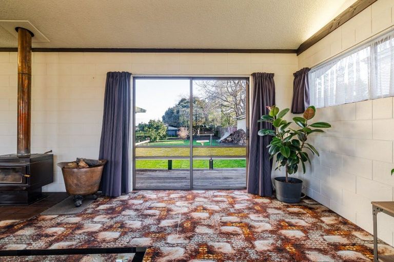 Photo of property in 16 Baring Street, Bunnythorpe, Palmerston North, 4481